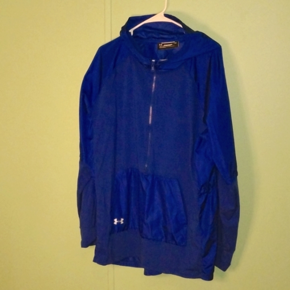 Blue Cross Town Anorak